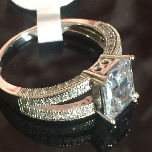 New!  Baguette Cut CZ Ring - Picture 2 of 7